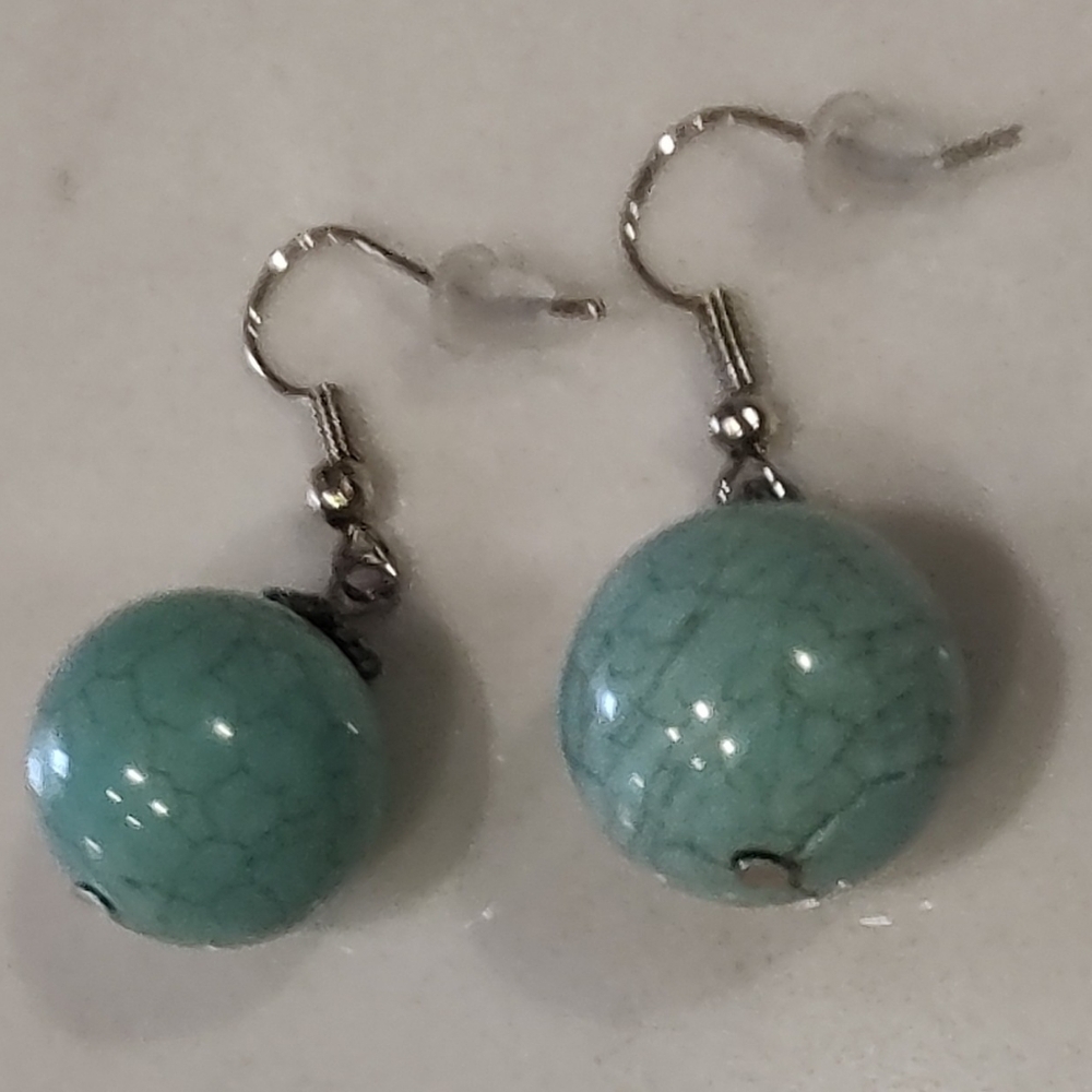 Howelite Pierced Ball Earrings.